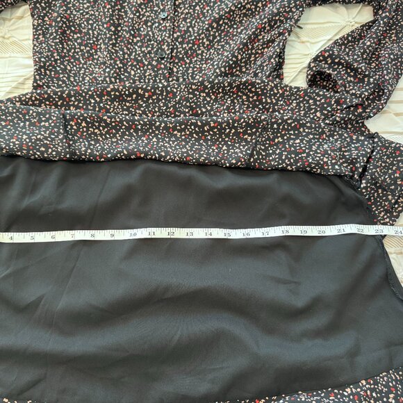 Banana Republic Long sleeved fit and flare Black dress with collar. Size 6, NWT - Picture 6 of 10